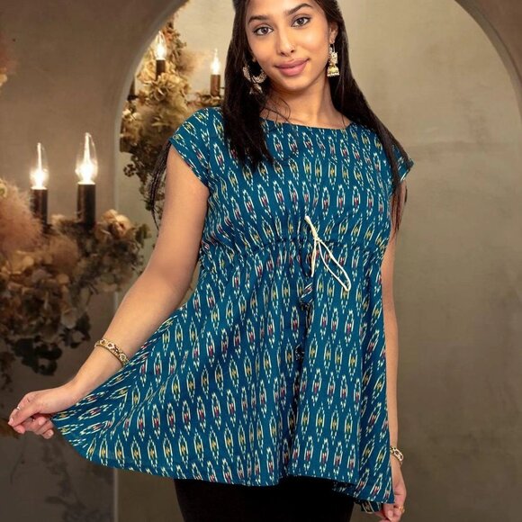 Chic Blue Printed Short Top for Stylish Looks | Muvvas Boutique - Picture 3 of 3